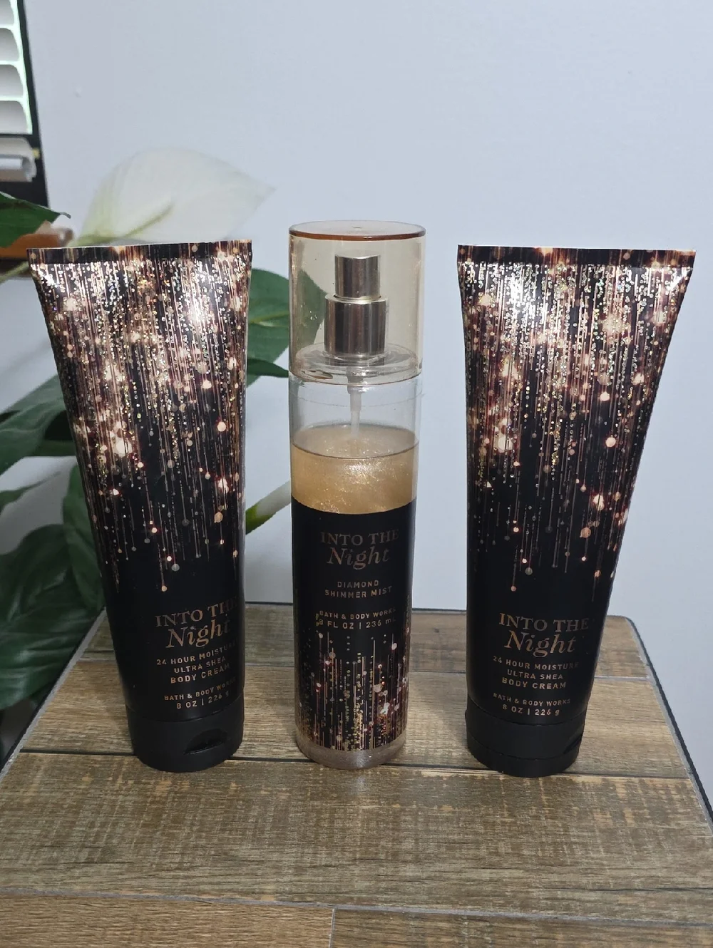 Bath & Body Intp The Night Bundle Full Size - Picture 4 of 4